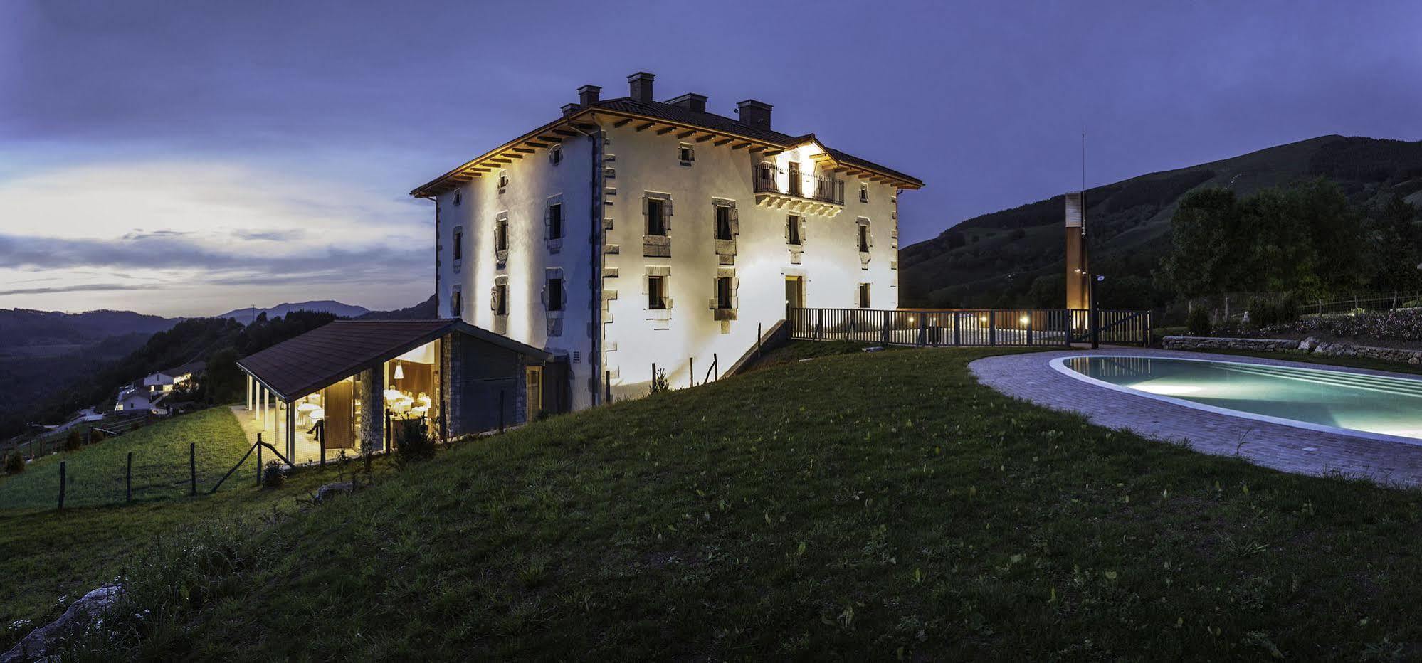 Palacio De Yrisarri By Irrisarri Land Igantzi Exterior foto